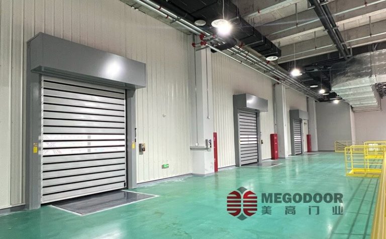 小米汽车工厂同款的硬质快速卷帘门缩略图 小米汽车工厂同款的硬质快速卷帘门缩略图
