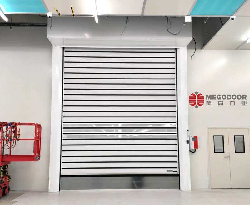 智能涡轮轨道硬质快速门:美学与性能的完美融合插图 智能涡轮轨道硬质快速门:美学与性能的完美融合插图