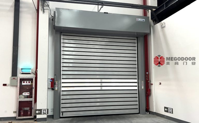 铝合金涡轮硬质快速门:饮品生产厂的理想解决方案缩略图 铝合金涡轮硬质快速门:饮品生产厂的理想解决方案缩略图